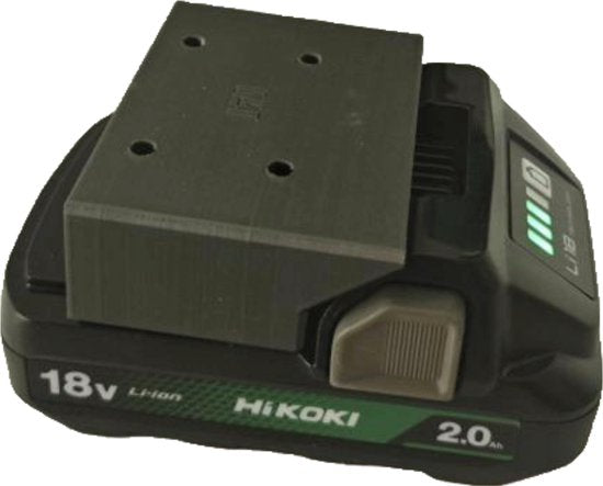 Hikoki 18V accu vastgeklikt in de accuhouder