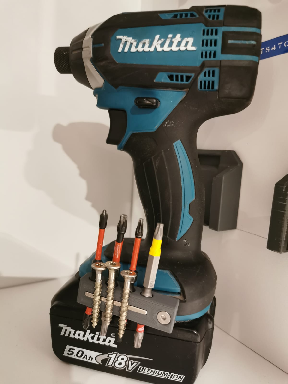 Bithouder voor Makita LXT - Gadgets4tools.nl